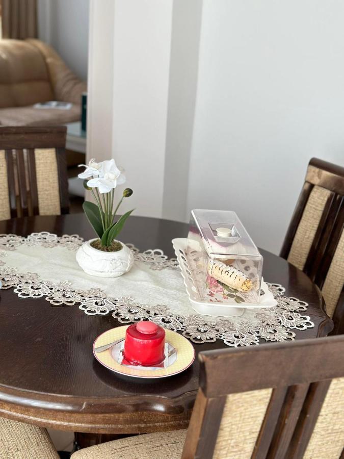 Apartmani Emily & Jully Nikšić Екстериор снимка