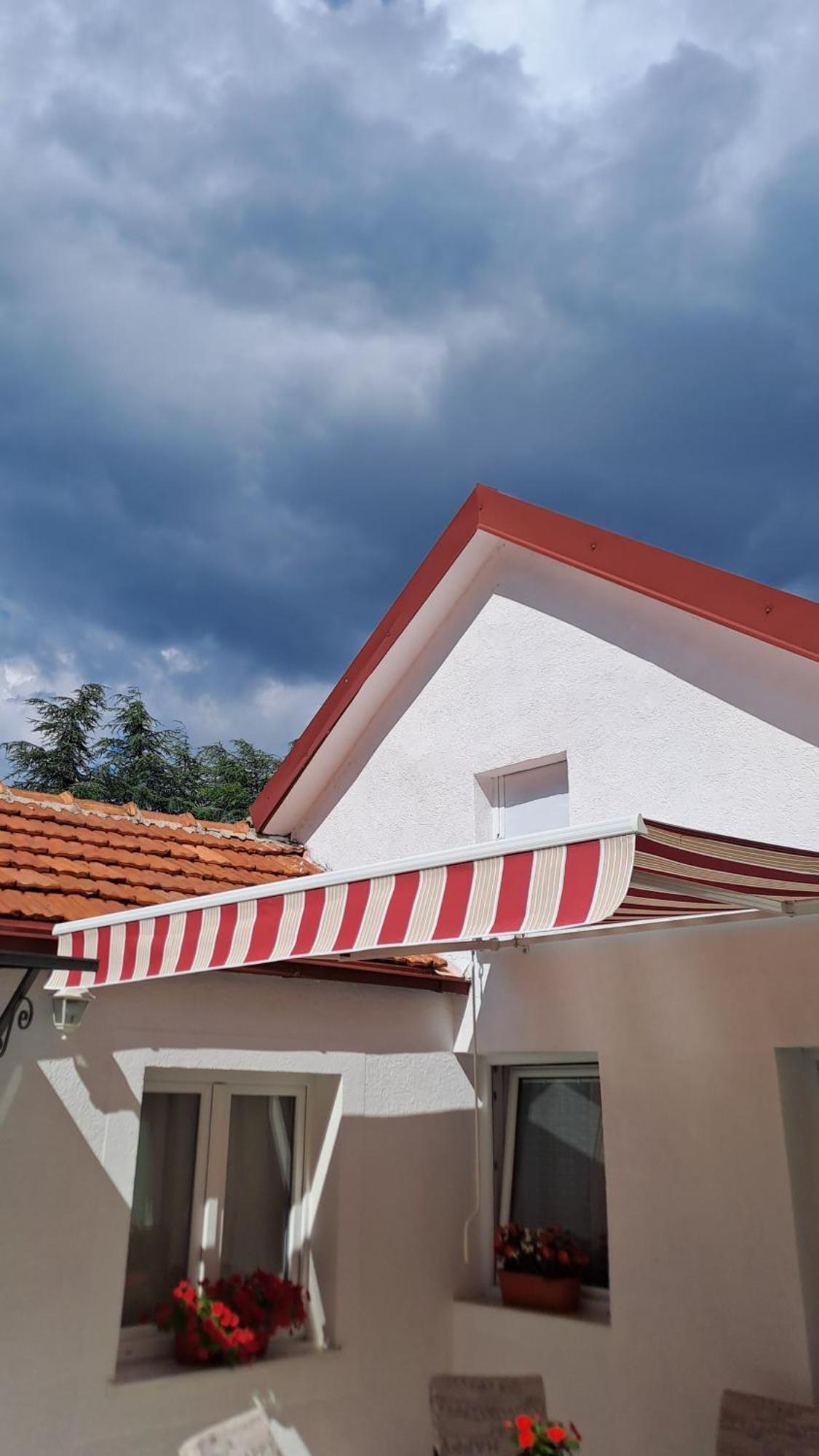 Apartmani Emily & Jully Nikšić Стая снимка